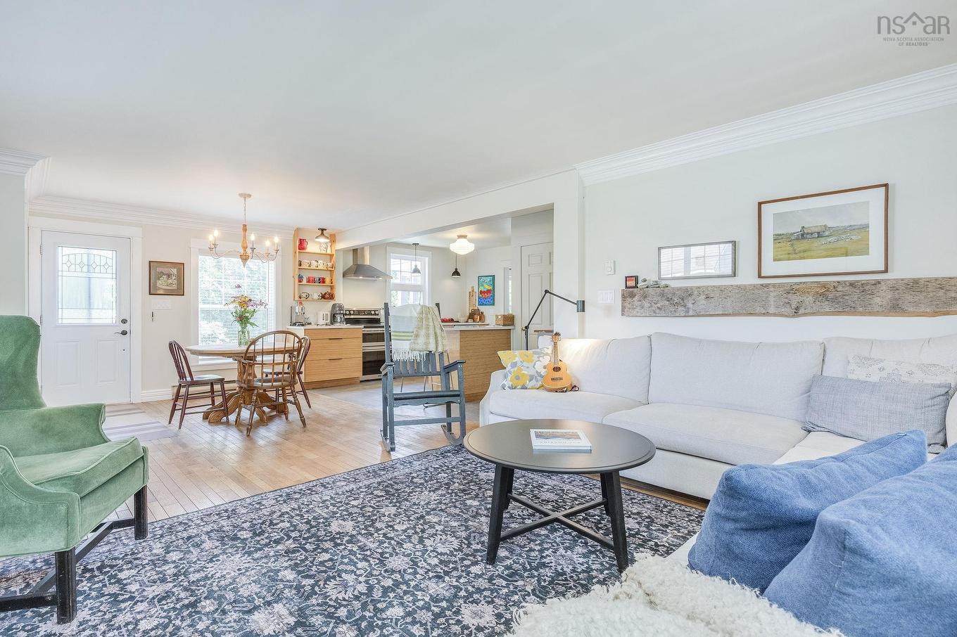 164 Cottage Street, Berwick, NS - Indoor Photo Showing Living Room