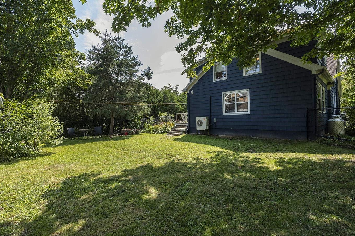 164 Cottage Street, Berwick, NS - Outdoor