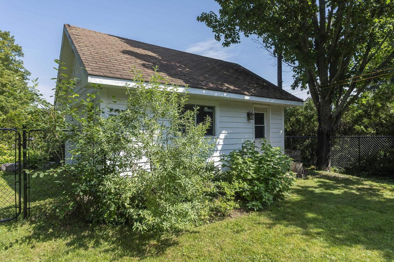 164 Cottage Street, Berwick, NS - Outdoor