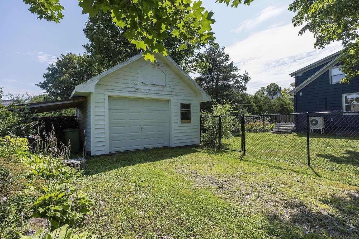 164 Cottage Street, Berwick, NS - Outdoor With Exterior