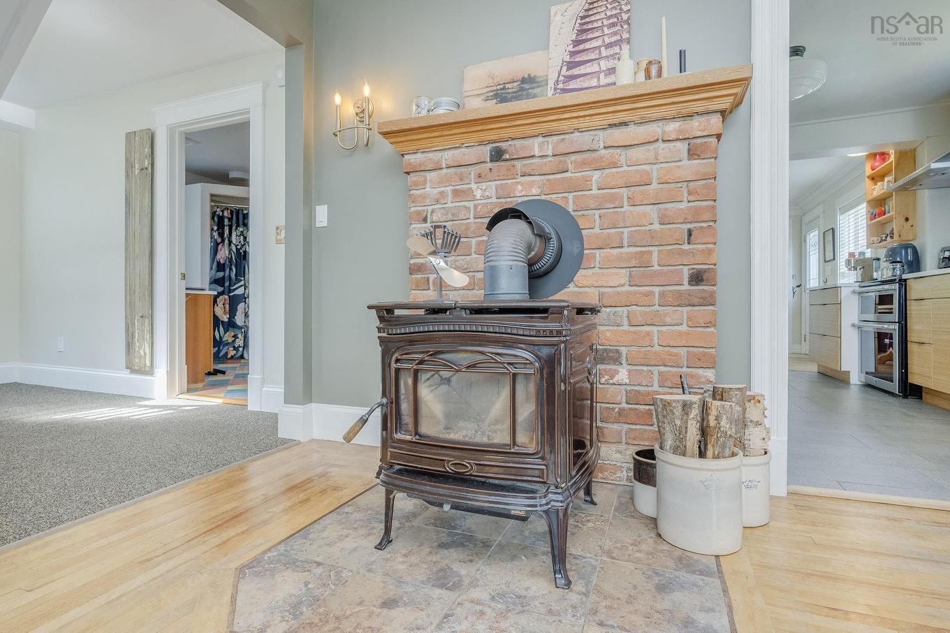 164 Cottage Street, Berwick, NS - Indoor Photo Showing Living Room With Fireplace