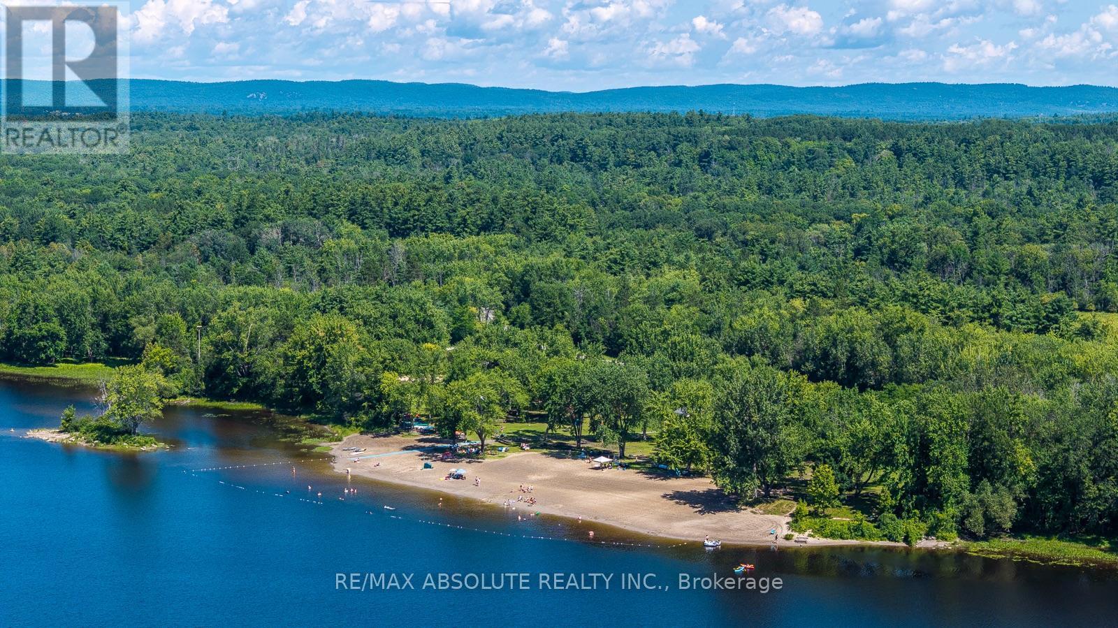 This is a few steps from your front door!! - 140 Creek Drive, Ottawa, ON - Outdoor With Body Of Water With View