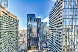 3305 - 108 PETER STREET Toronto, ON M5V 0W2
