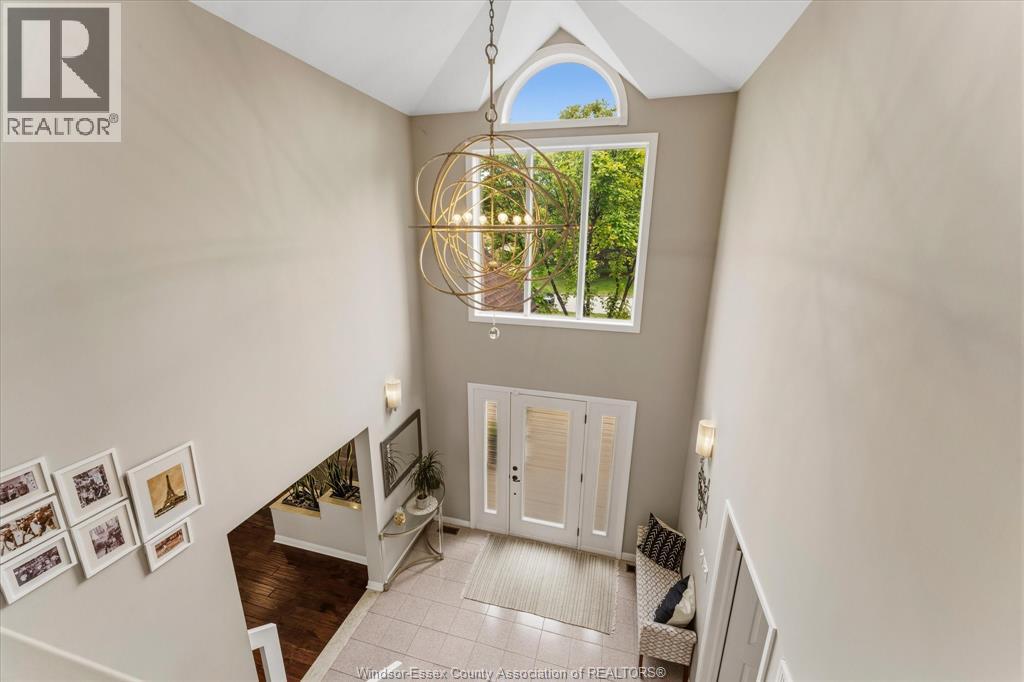 414 Chambers, Tecumseh, ON - Indoor Photo Showing Other Room