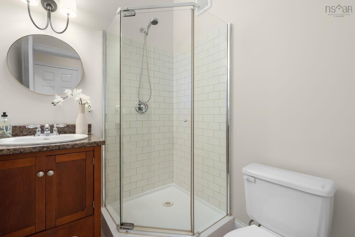 125 Anchor Drive, Halifax, NS - Indoor Photo Showing Bathroom