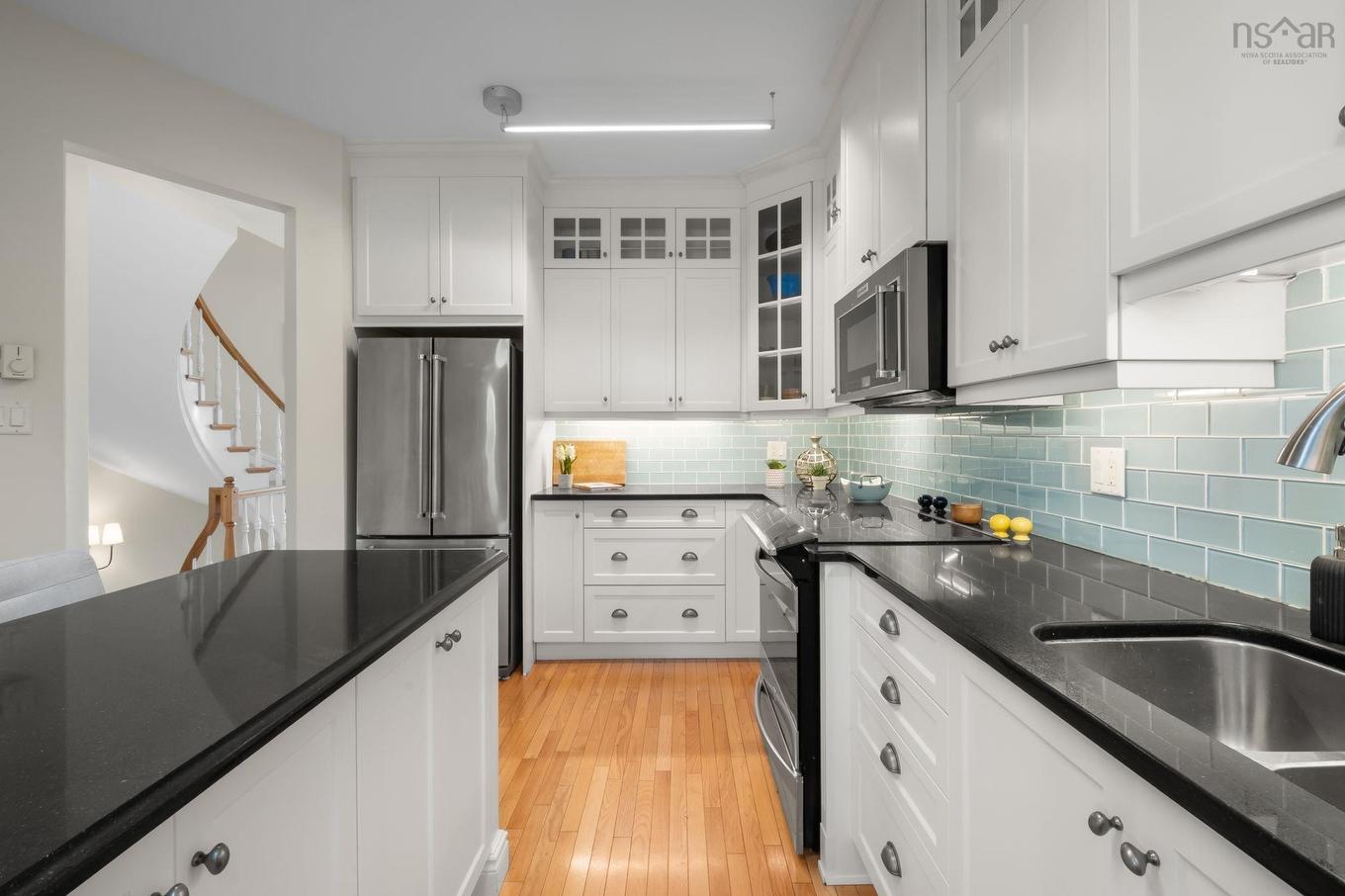 125 Anchor Drive, Halifax, NS - Indoor Photo Showing Kitchen With Upgraded Kitchen