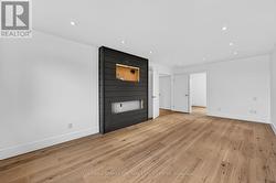 Primary Bedroom - 