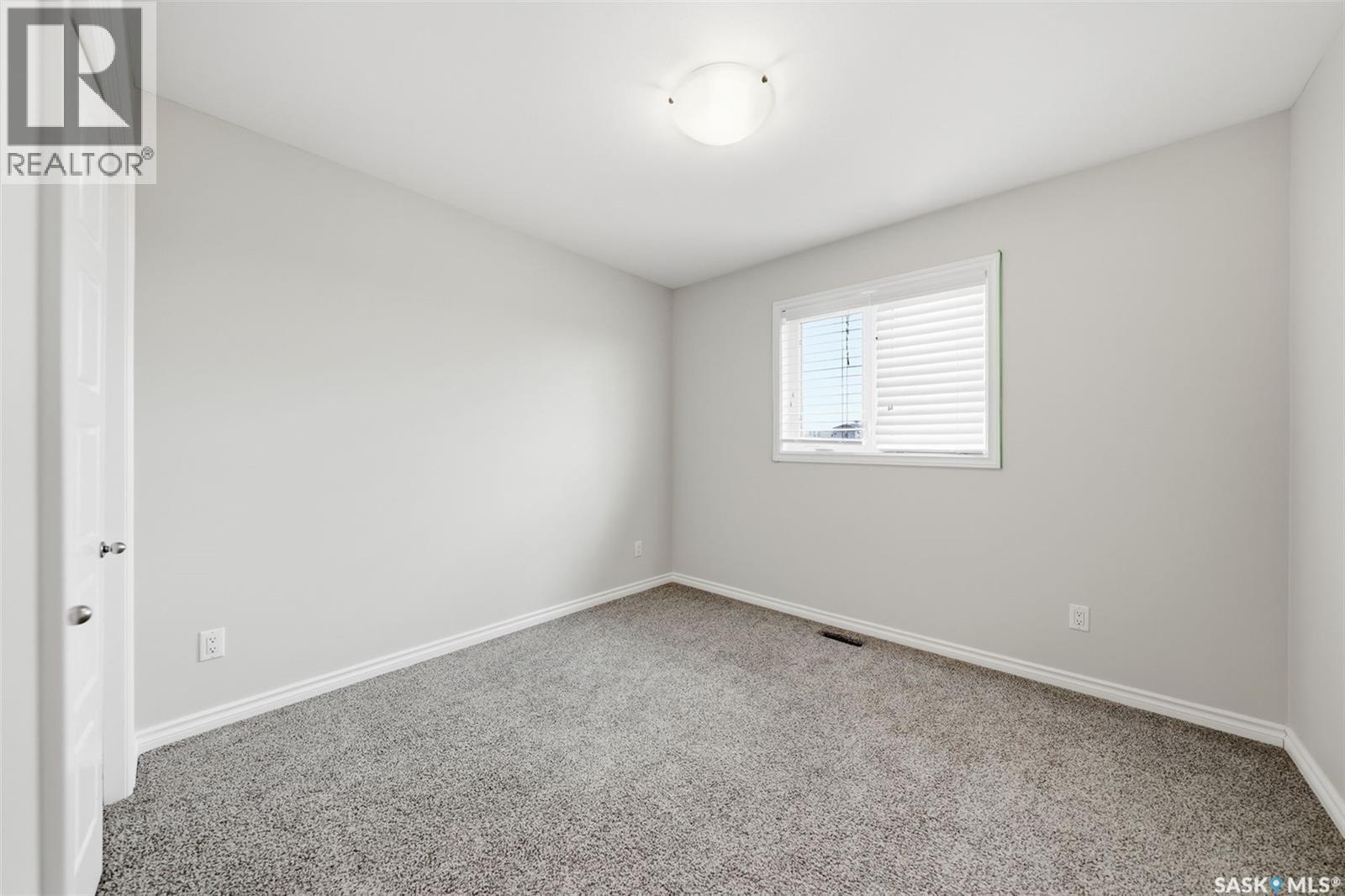 351 Palliser Way, Saskatoon, SK - Indoor Photo Showing Other Room