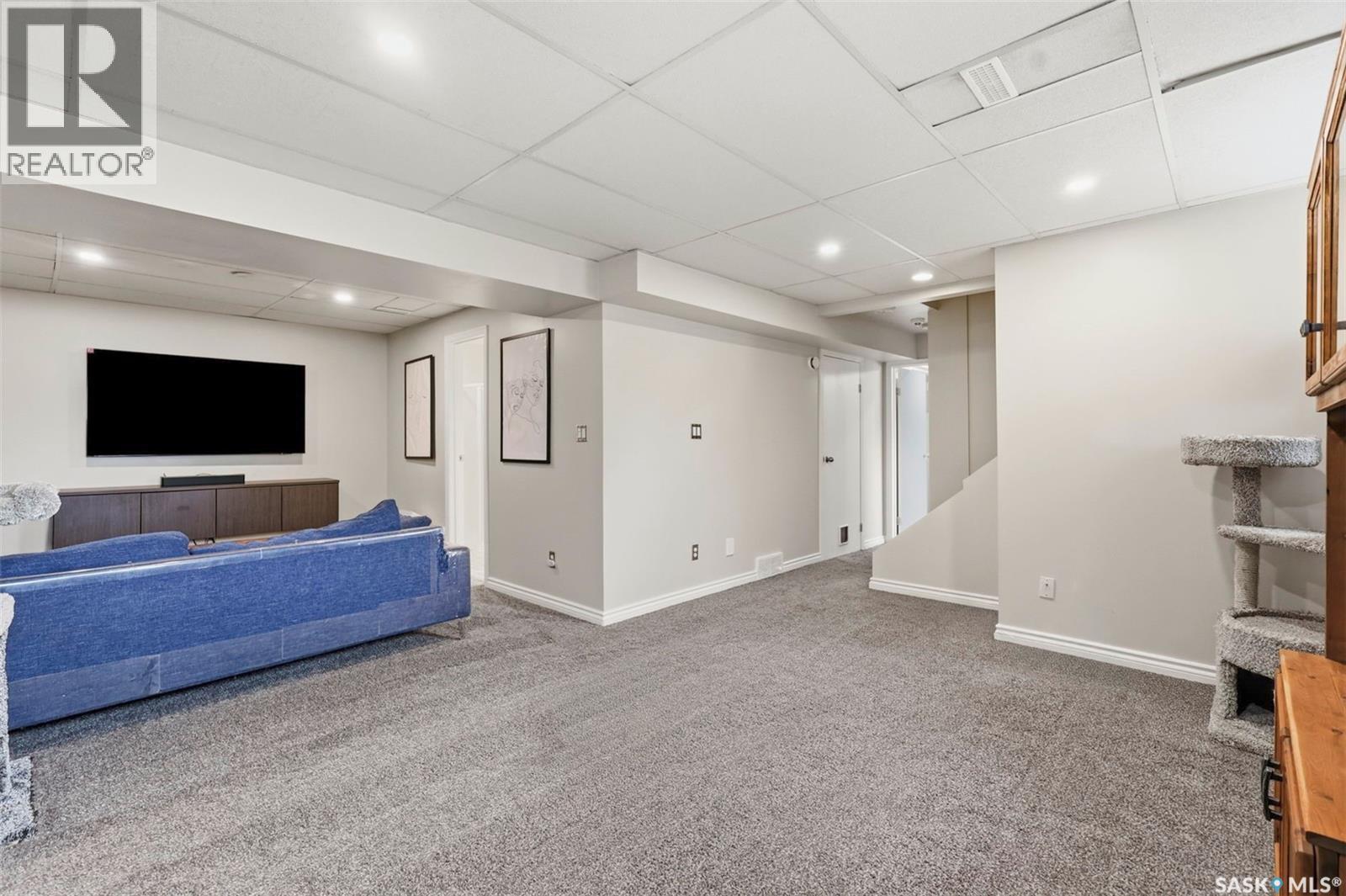 151 Makaroff Road, Saskatoon, SK - Indoor