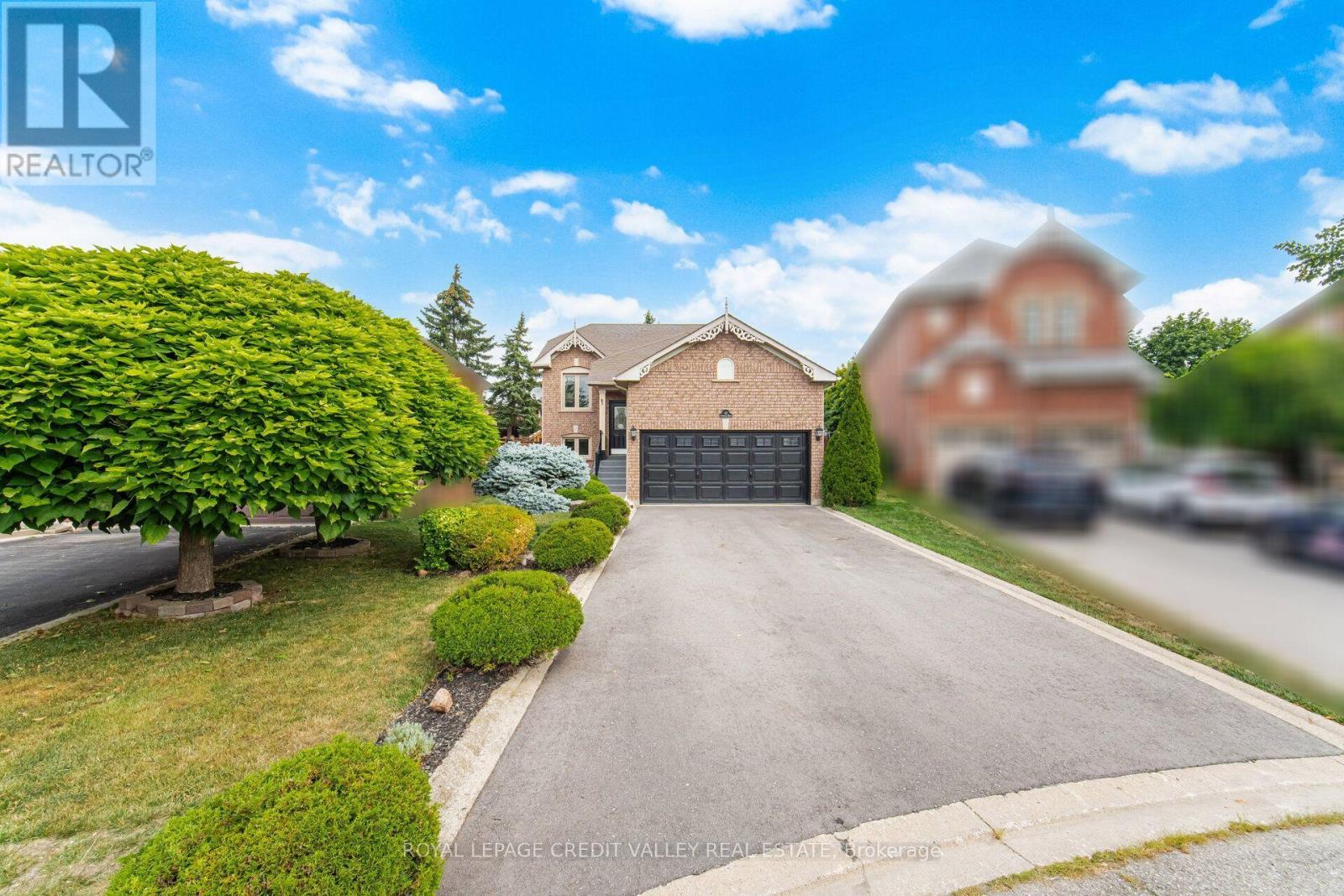 43 Flemington Drive E, Caledon, ON - Outdoor