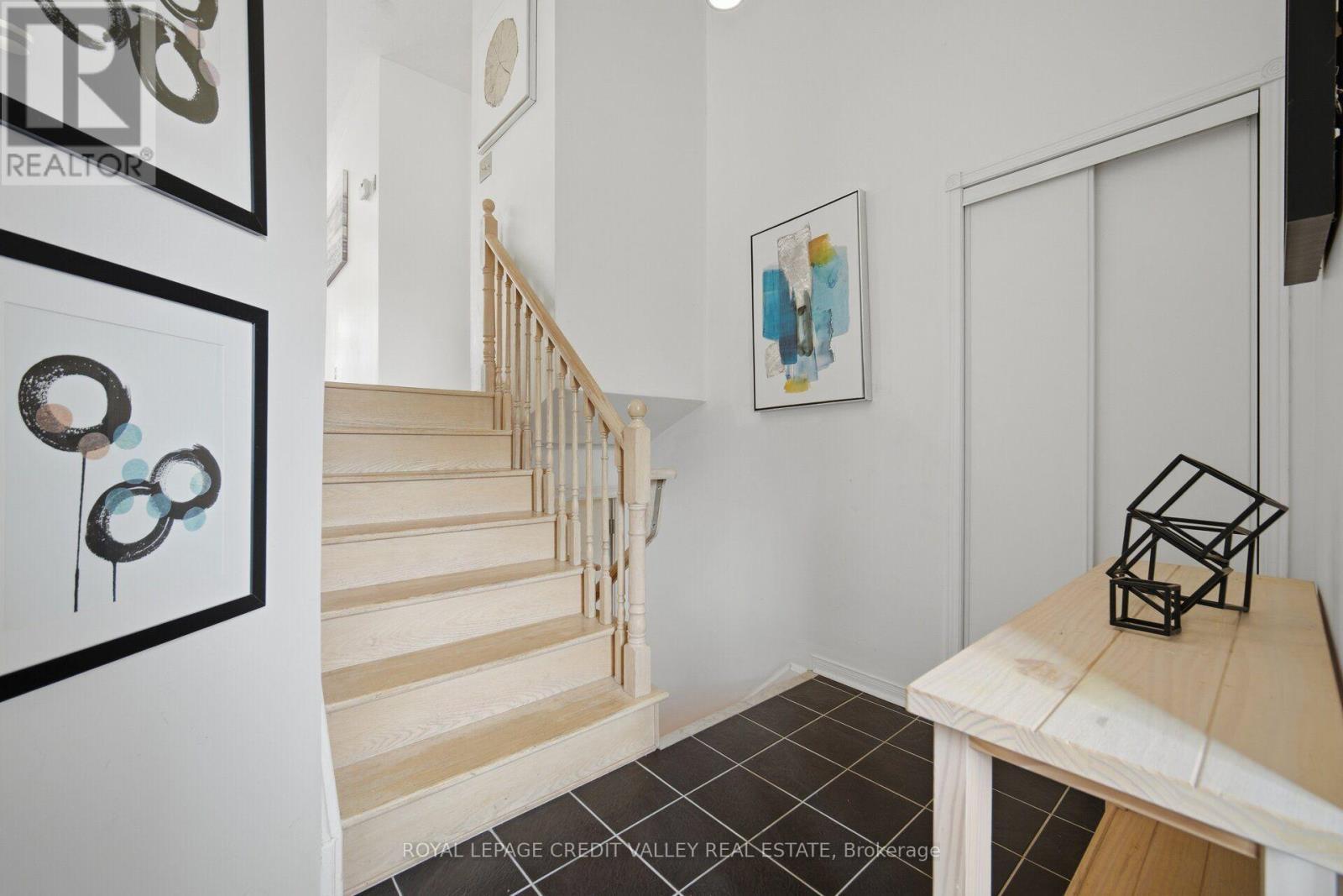 43 Flemington Drive E, Caledon, ON - Indoor Photo Showing Other Room