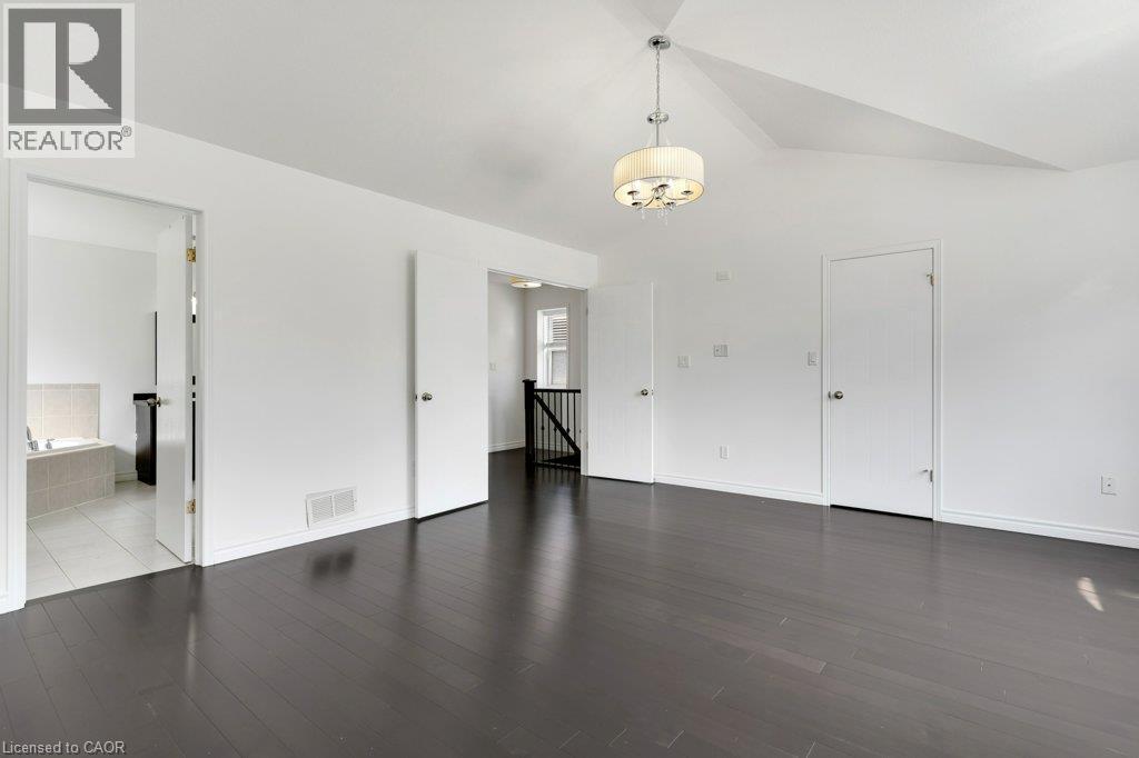 76 Renner Drive, Cambridge, ON - Indoor Photo Showing Other Room