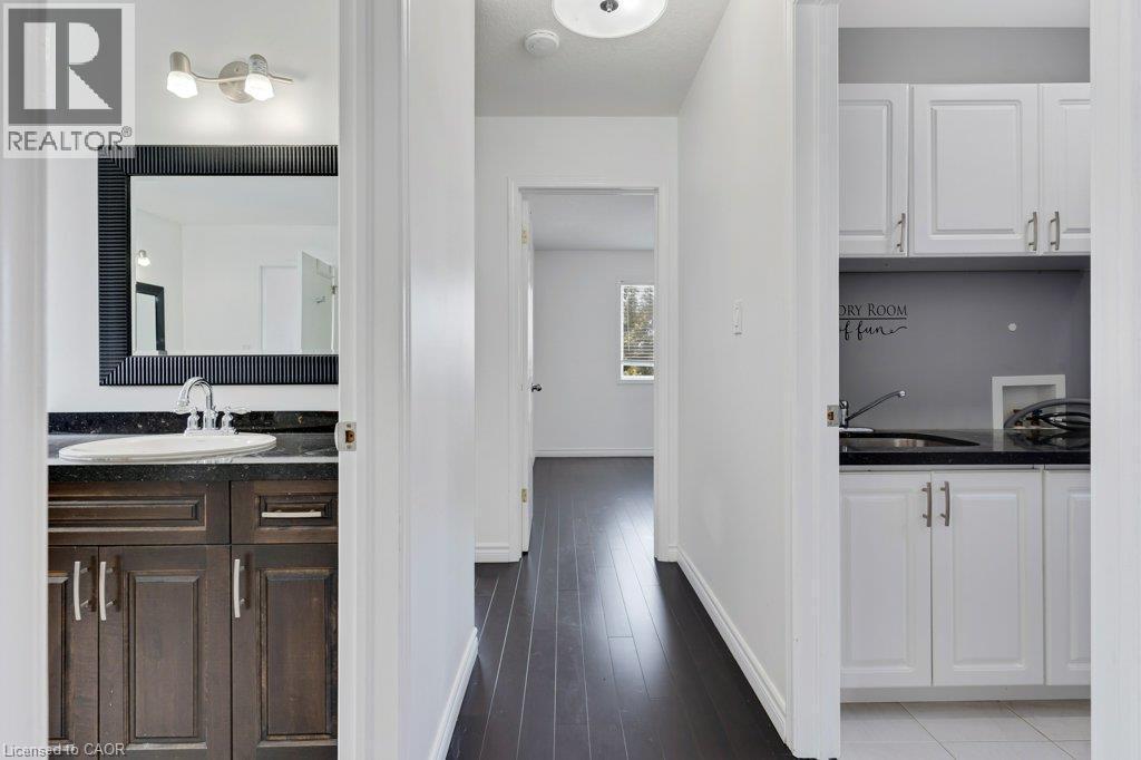 76 Renner Drive, Cambridge, ON - Indoor Photo Showing Other Room