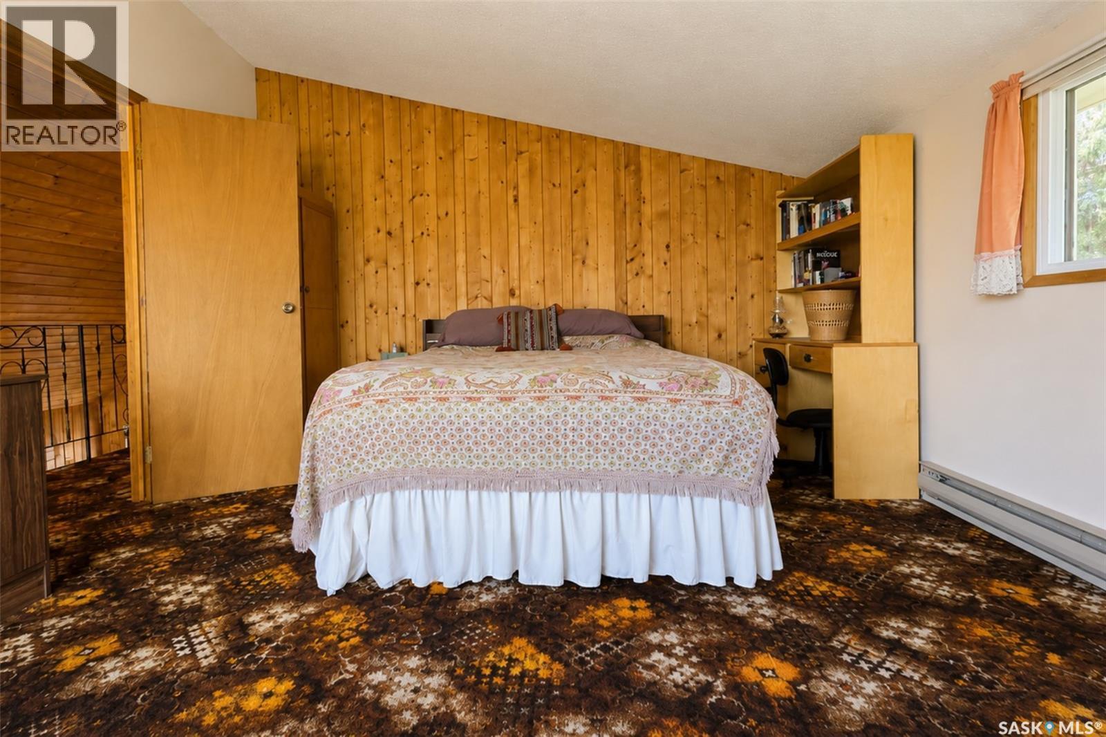 303 Christel Crescent, Lac Des Îles, SK - Indoor Photo Showing Bedroom
