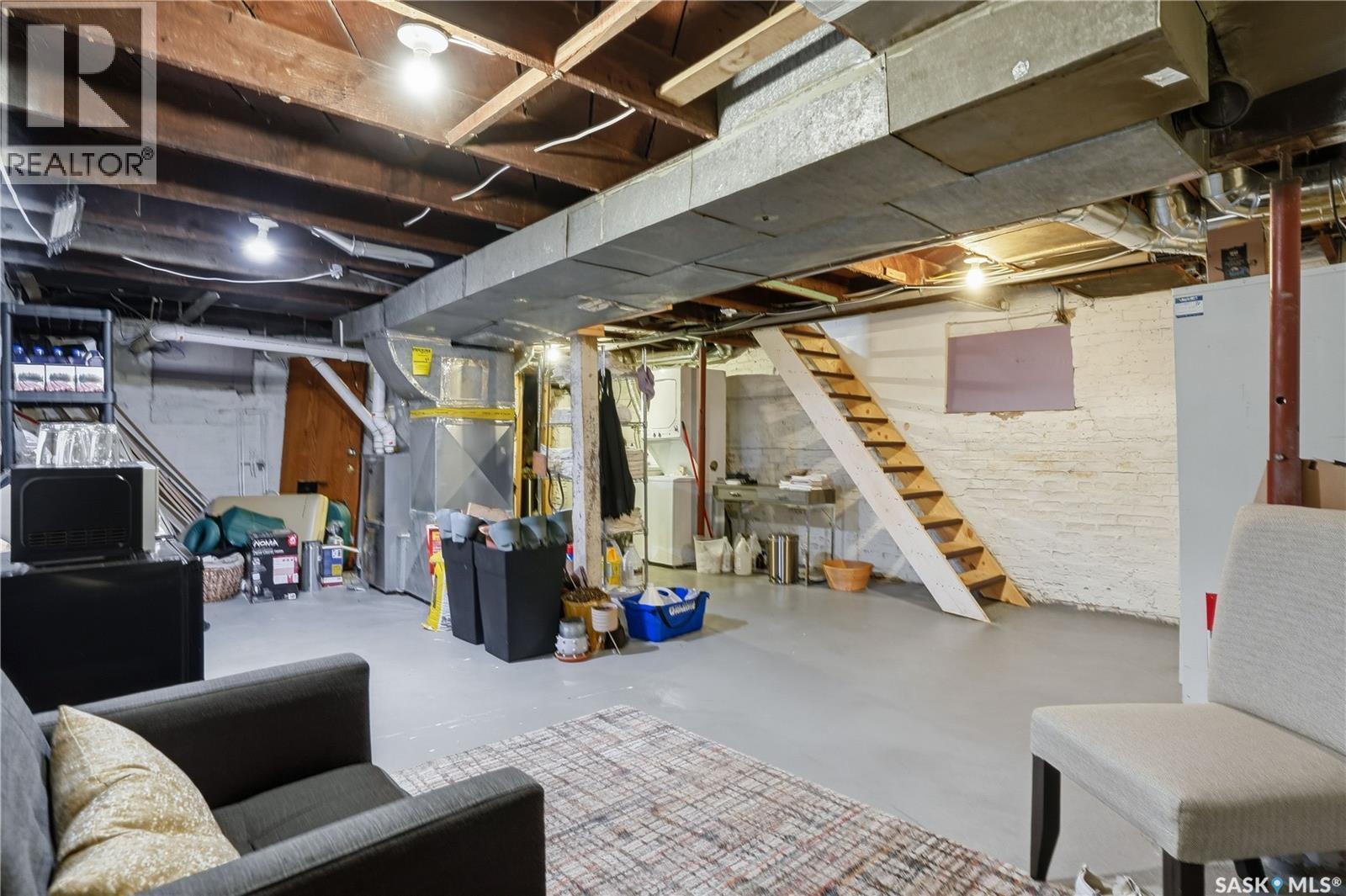 3130 13Th Avenue, Regina, SK - Indoor Photo Showing Basement