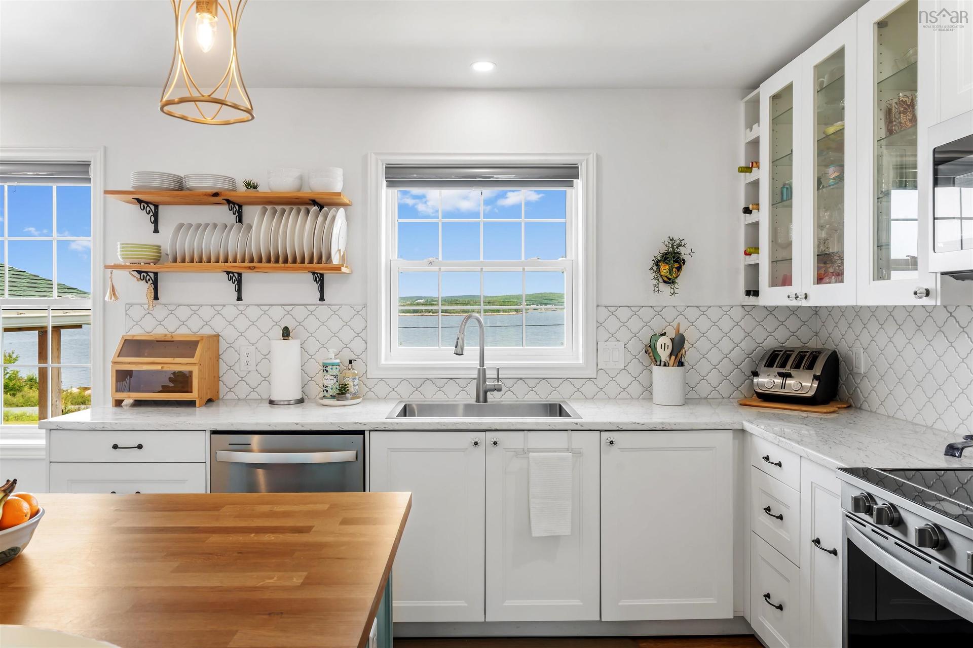 436 Bald Rock Road, Halifax, NS - Indoor Photo Showing Kitchen With Upgraded Kitchen