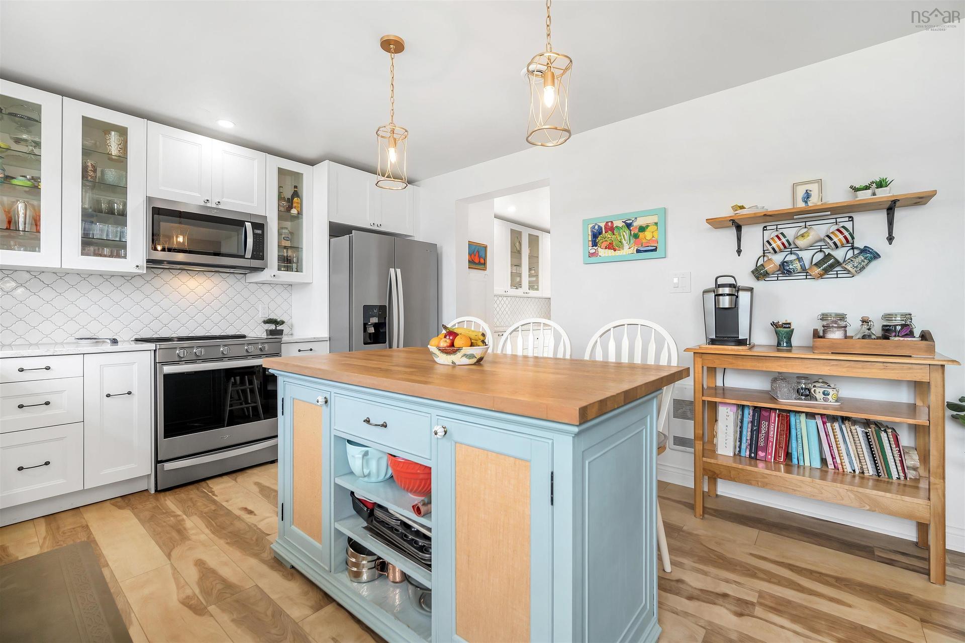 436 Bald Rock Road, Halifax, NS - Indoor Photo Showing Kitchen With Upgraded Kitchen