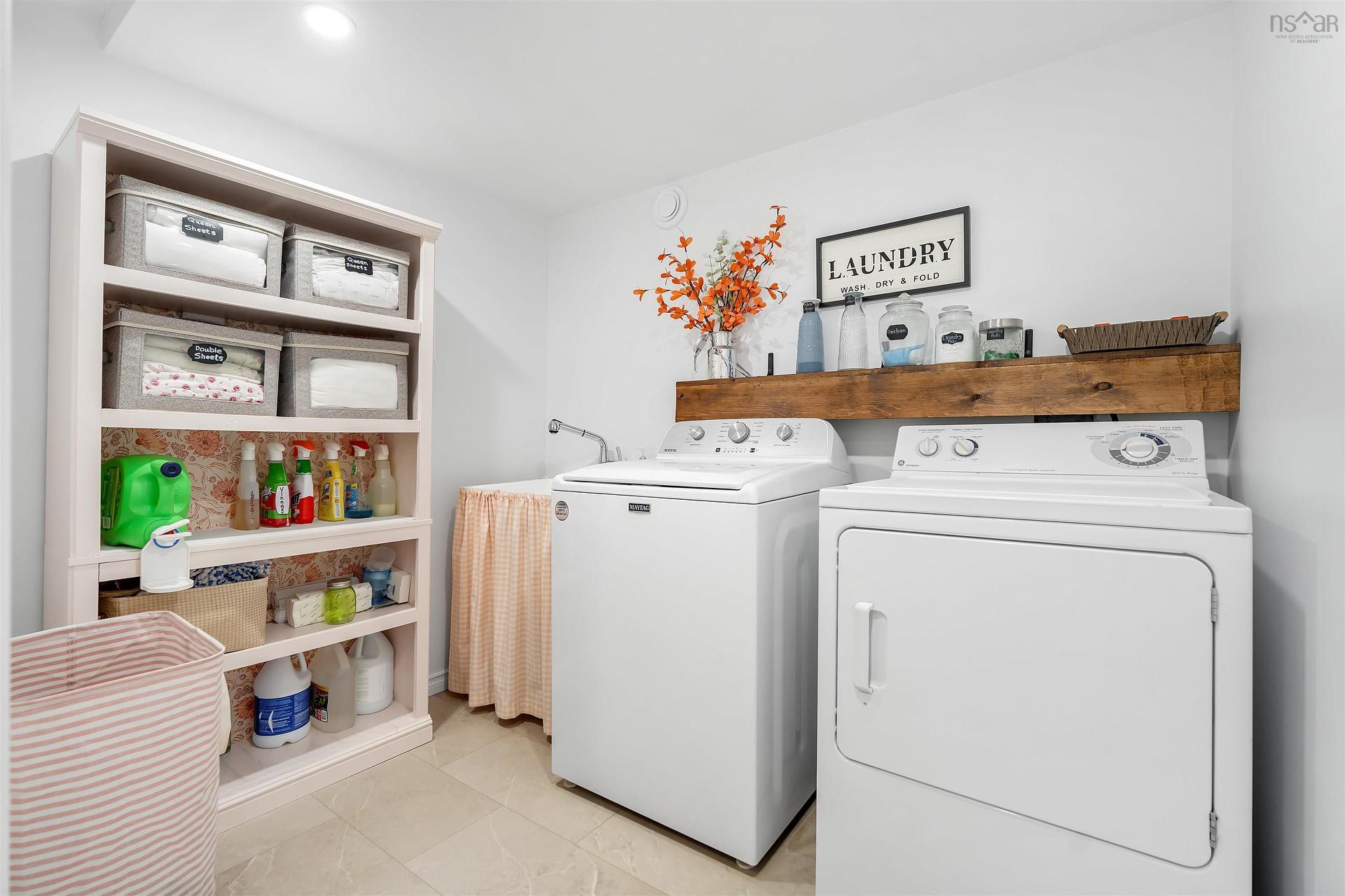 436 Bald Rock Road, Halifax, NS - Indoor Photo Showing Other Room