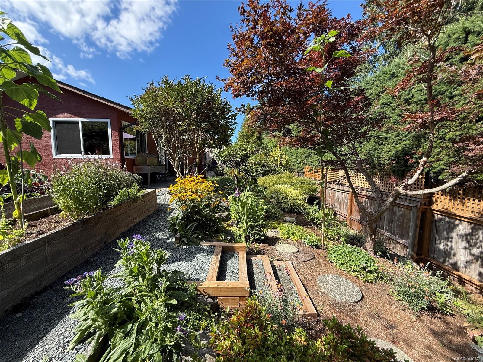 #5-3285 Ash Rd, Chemainus, BC