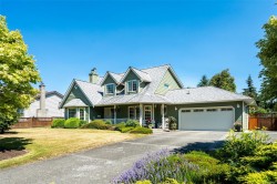 3141 Antrobus Cres Colwood, BC V9B 5P4