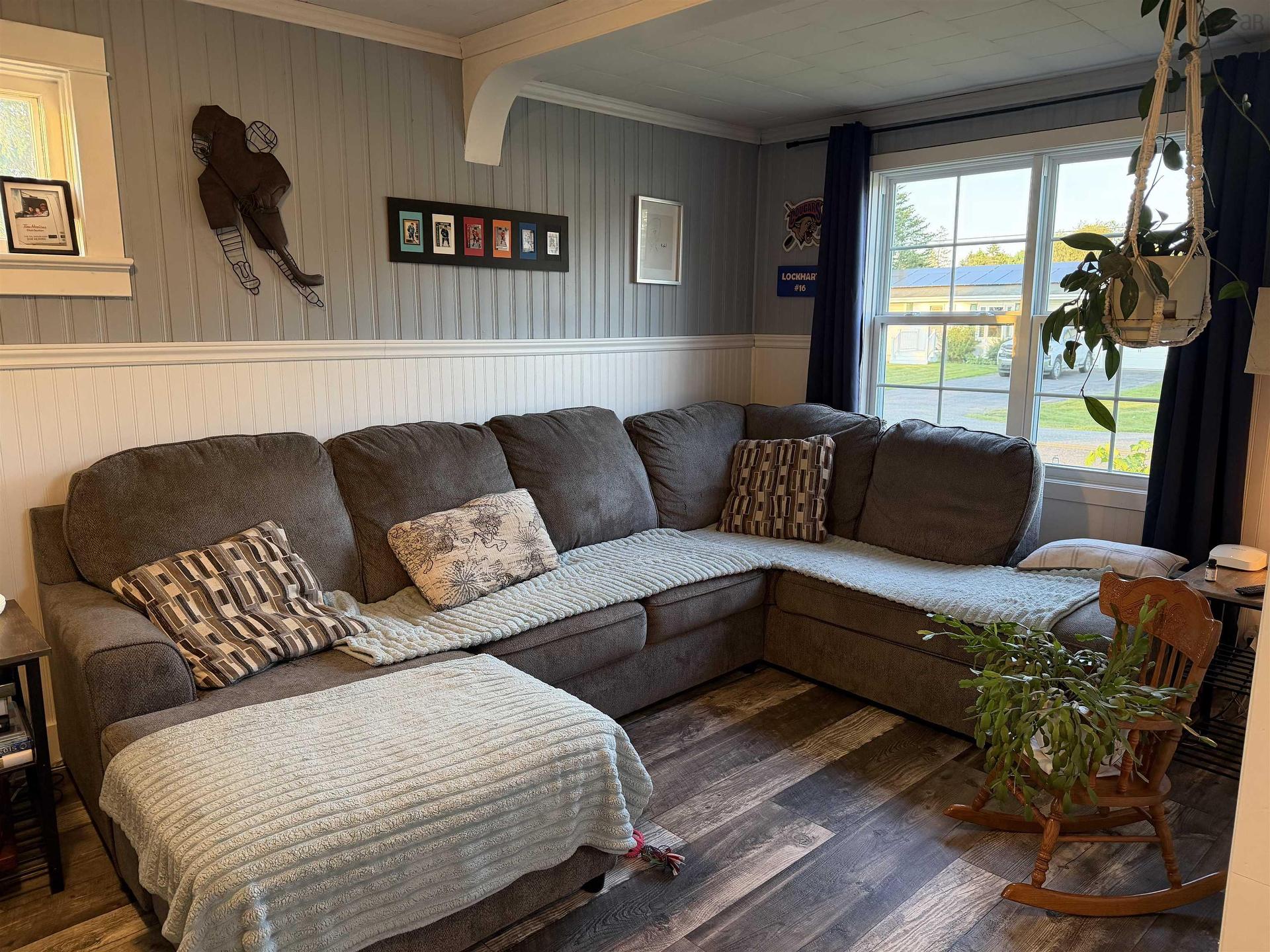61 Upper Debert River Road, Debert, NS - Indoor
