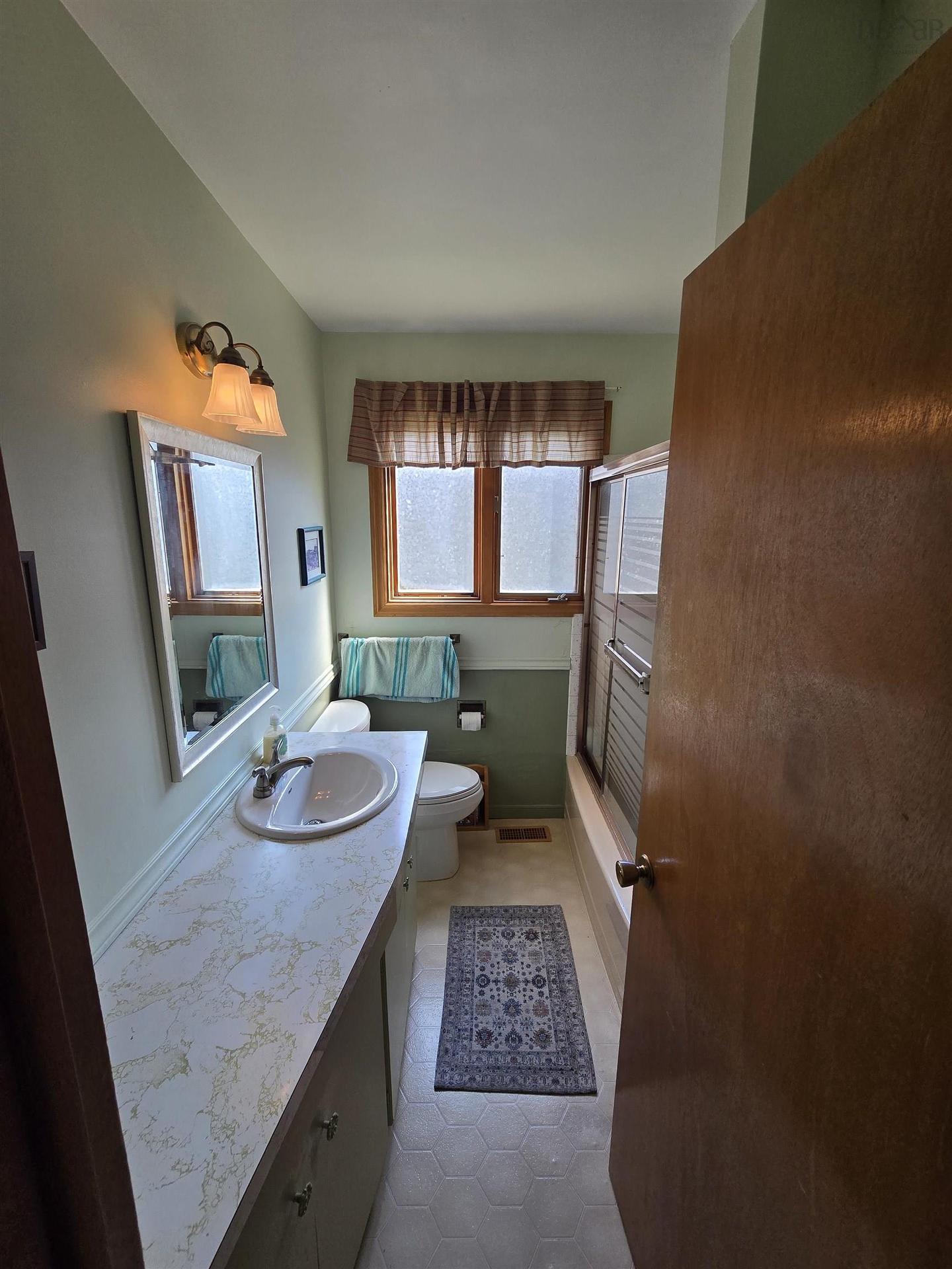 26 Elwin Crescent, Dartmouth, NS - Indoor Photo Showing Bathroom