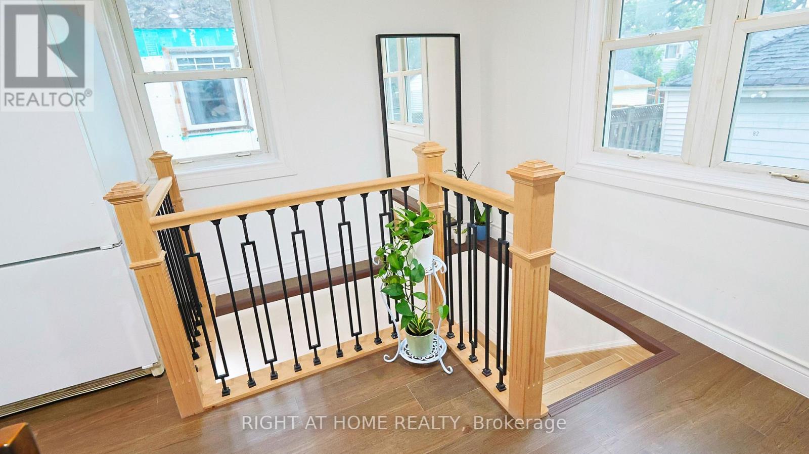 82 Normanhurst Avenue, Hamilton, ON - Indoor Photo Showing Other Room