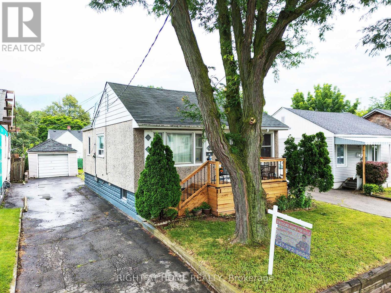82 Normanhurst Avenue, Hamilton, ON - Outdoor
