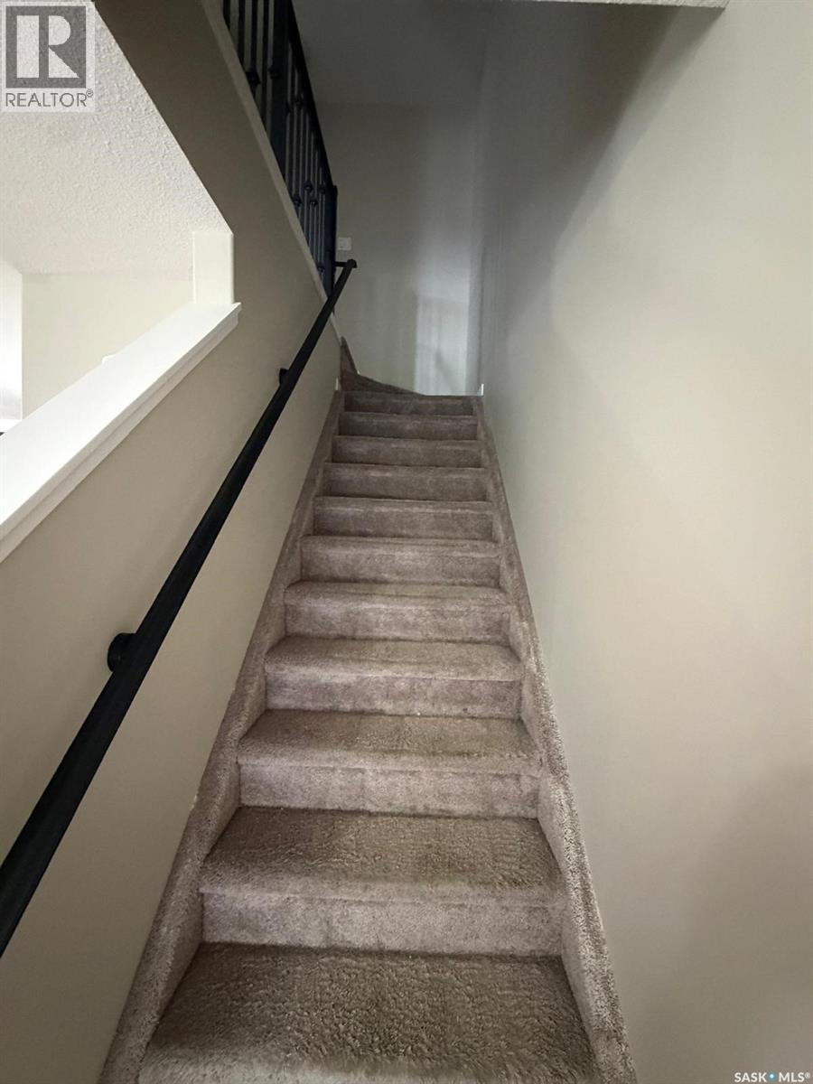 604 3440 Avonhurst Drive, Regina, SK - Indoor Photo Showing Other Room