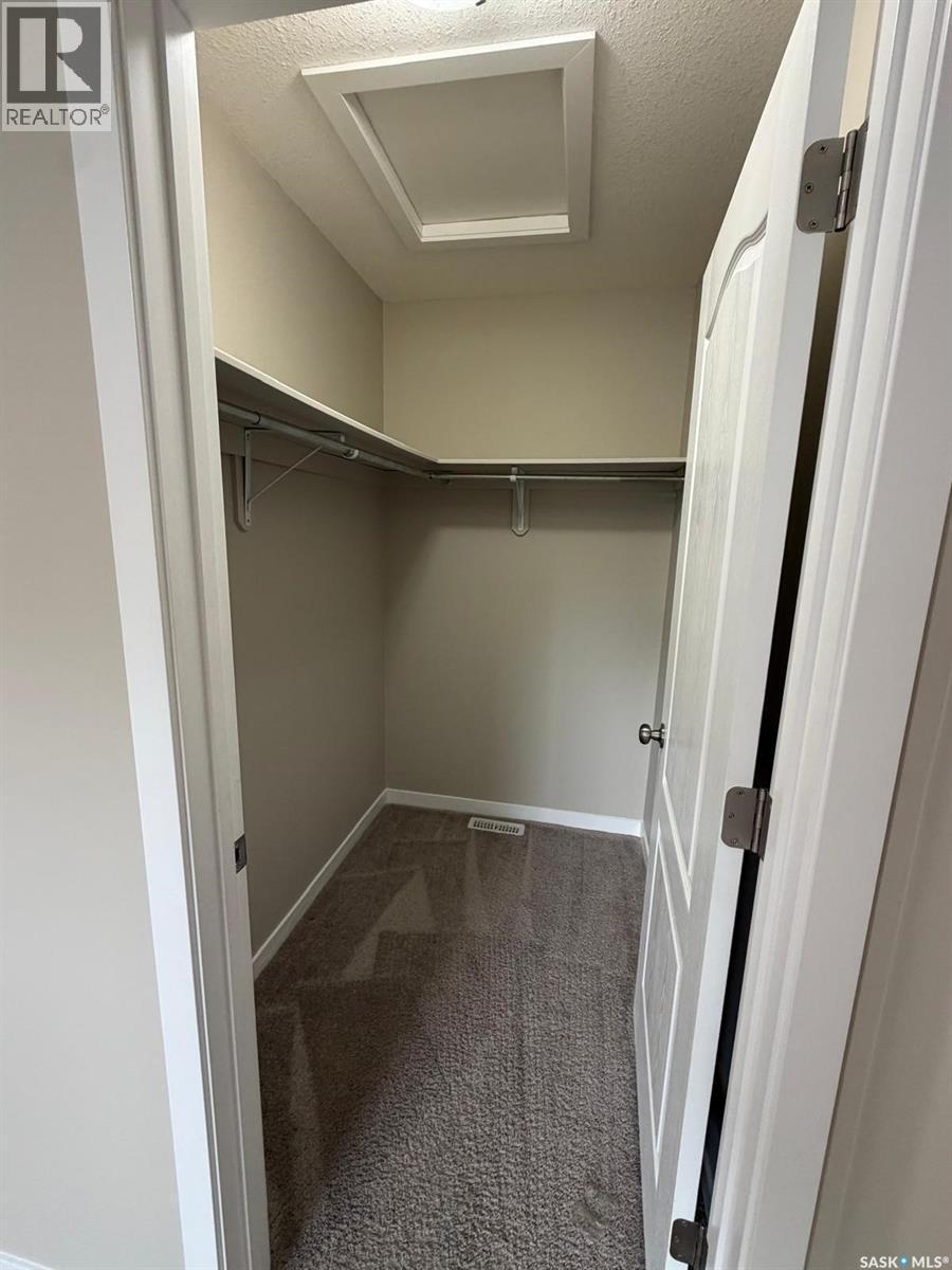604 3440 Avonhurst Drive, Regina, SK - Indoor With Storage