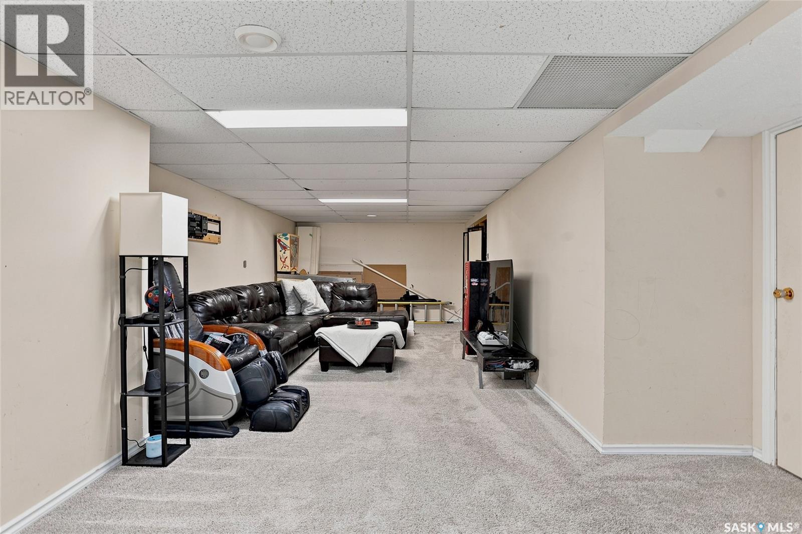 421 Y Avenue S, Saskatoon, SK - Indoor