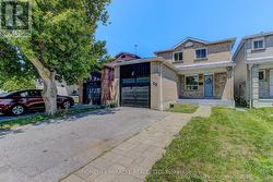 25 CHALMERS CRESCENT Ajax, ON L1S 5Z5
