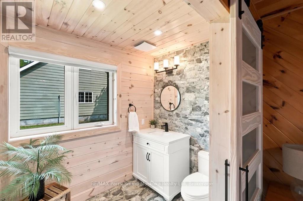 587 Centre Road, Mckellar, ON - Indoor