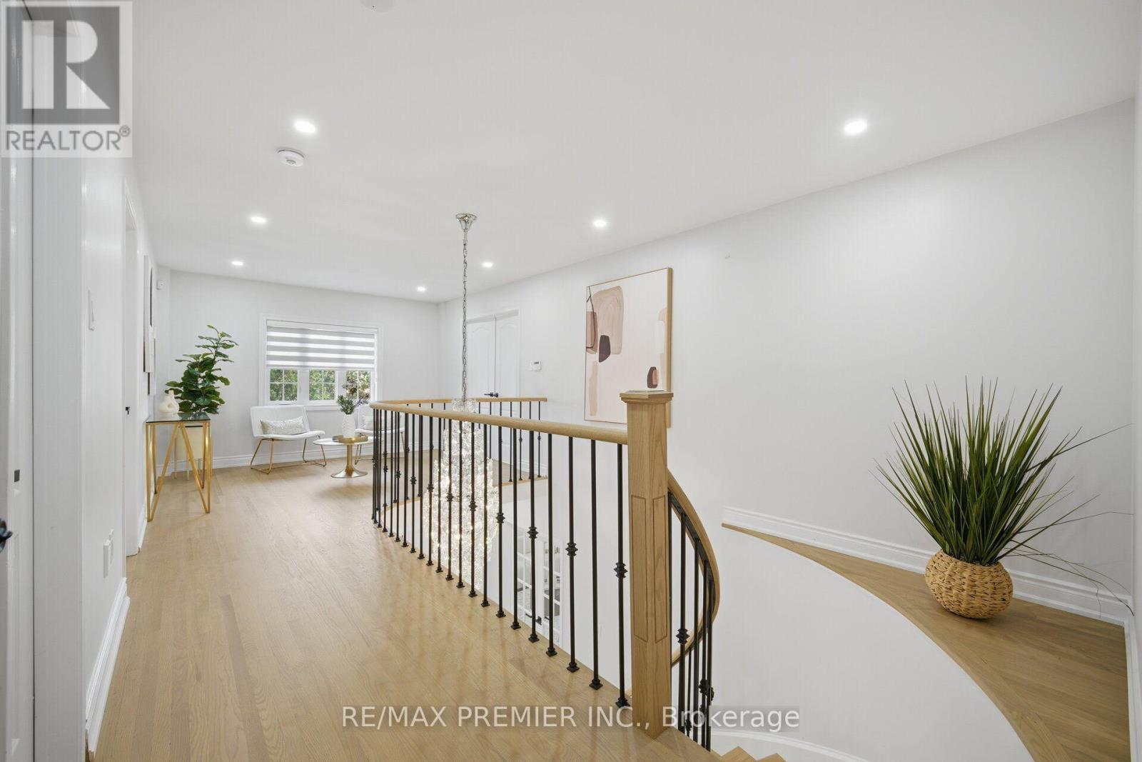 95 Hudson Drive, Vaughan, ON - Indoor Photo Showing Other Room