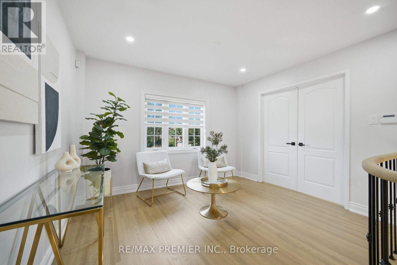 95 Hudson Drive, Vaughan, ON - Indoor