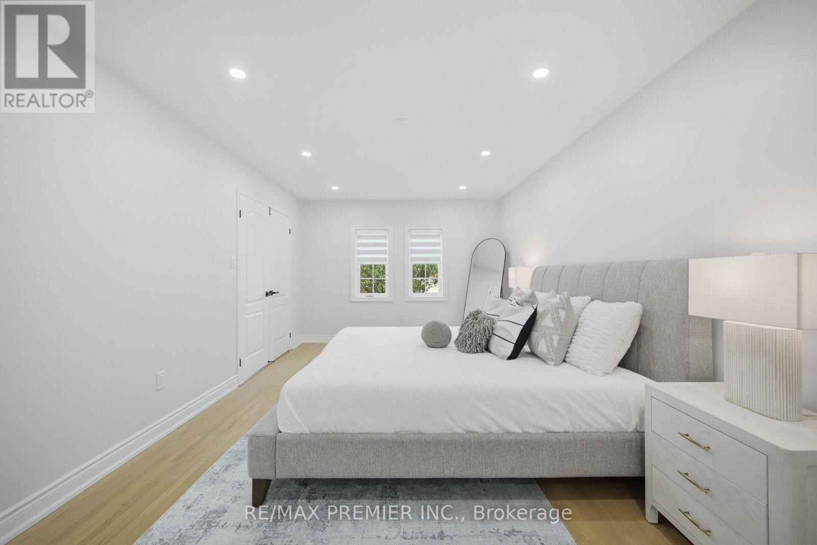 95 Hudson Drive, Vaughan, ON - Indoor Photo Showing Bedroom
