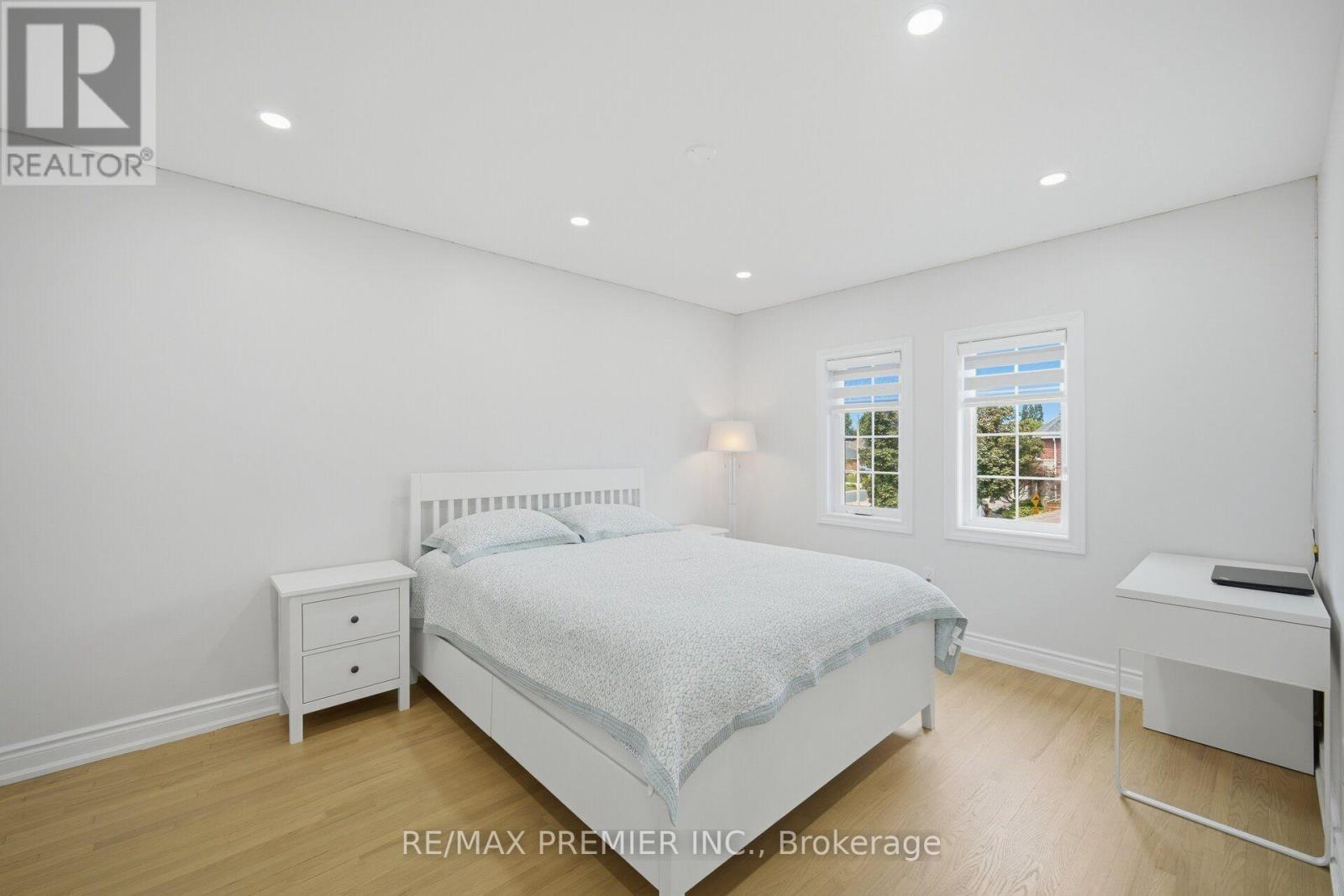 95 Hudson Drive, Vaughan, ON - Indoor Photo Showing Bedroom