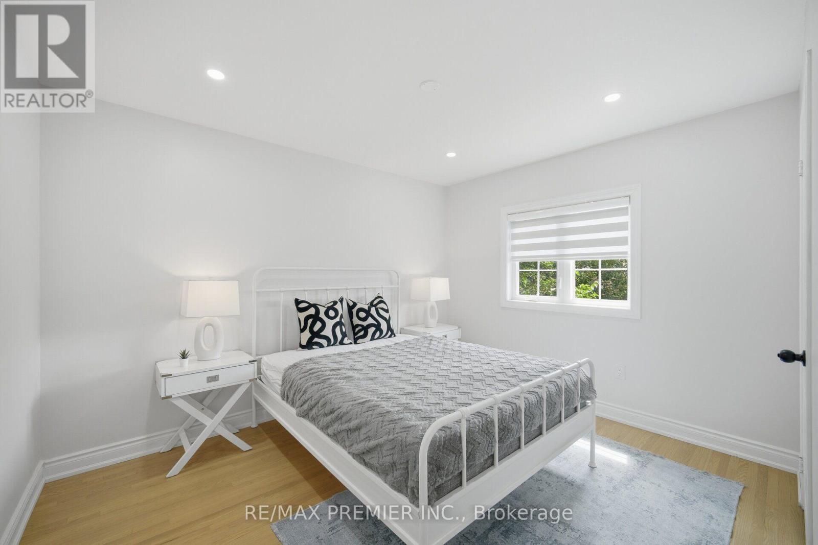 95 Hudson Drive, Vaughan, ON - Indoor Photo Showing Bedroom