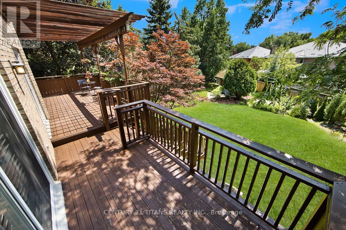 1692 Baymill Court, Mississauga, ON - Outdoor