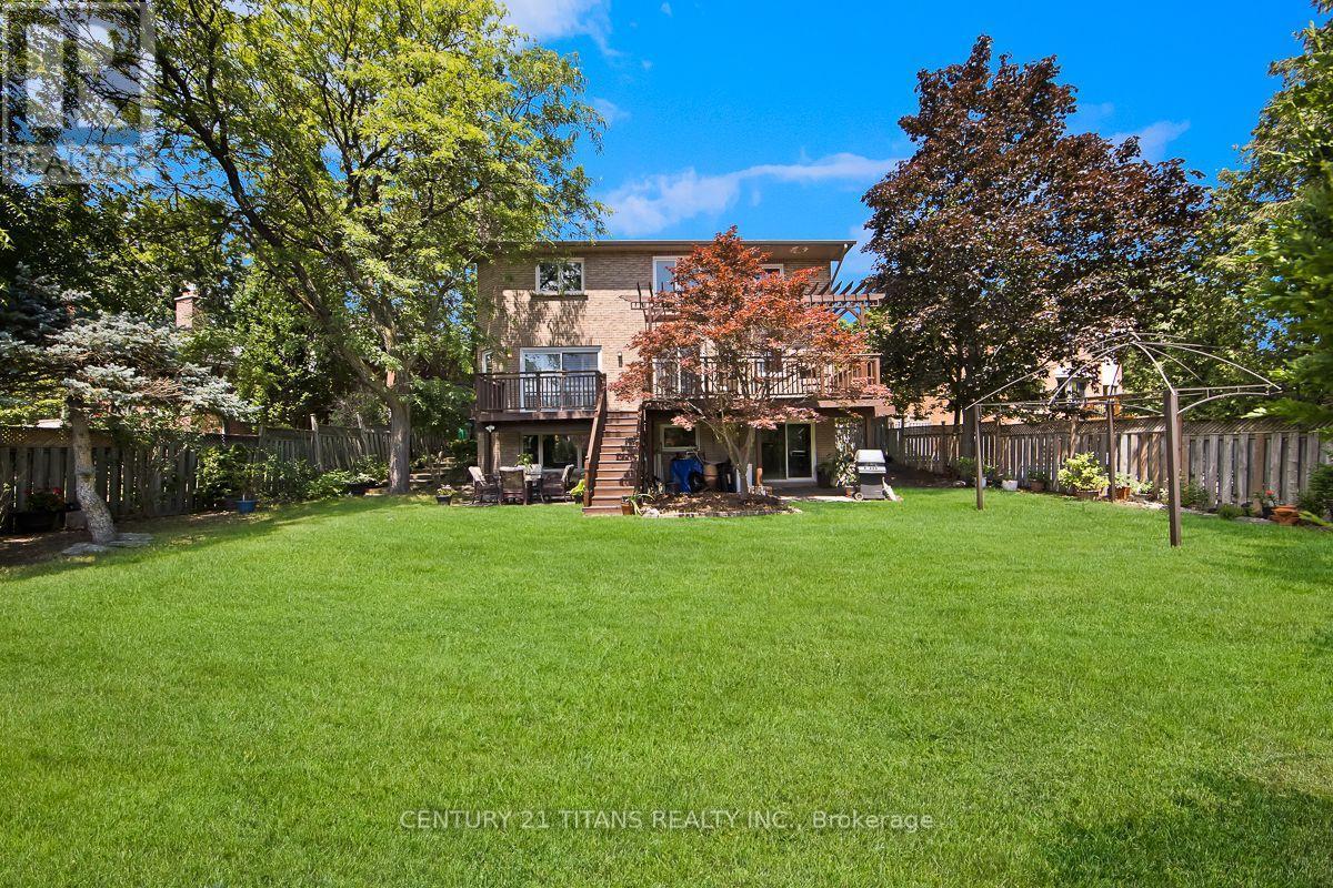 1692 Baymill Court, Mississauga, ON - Outdoor