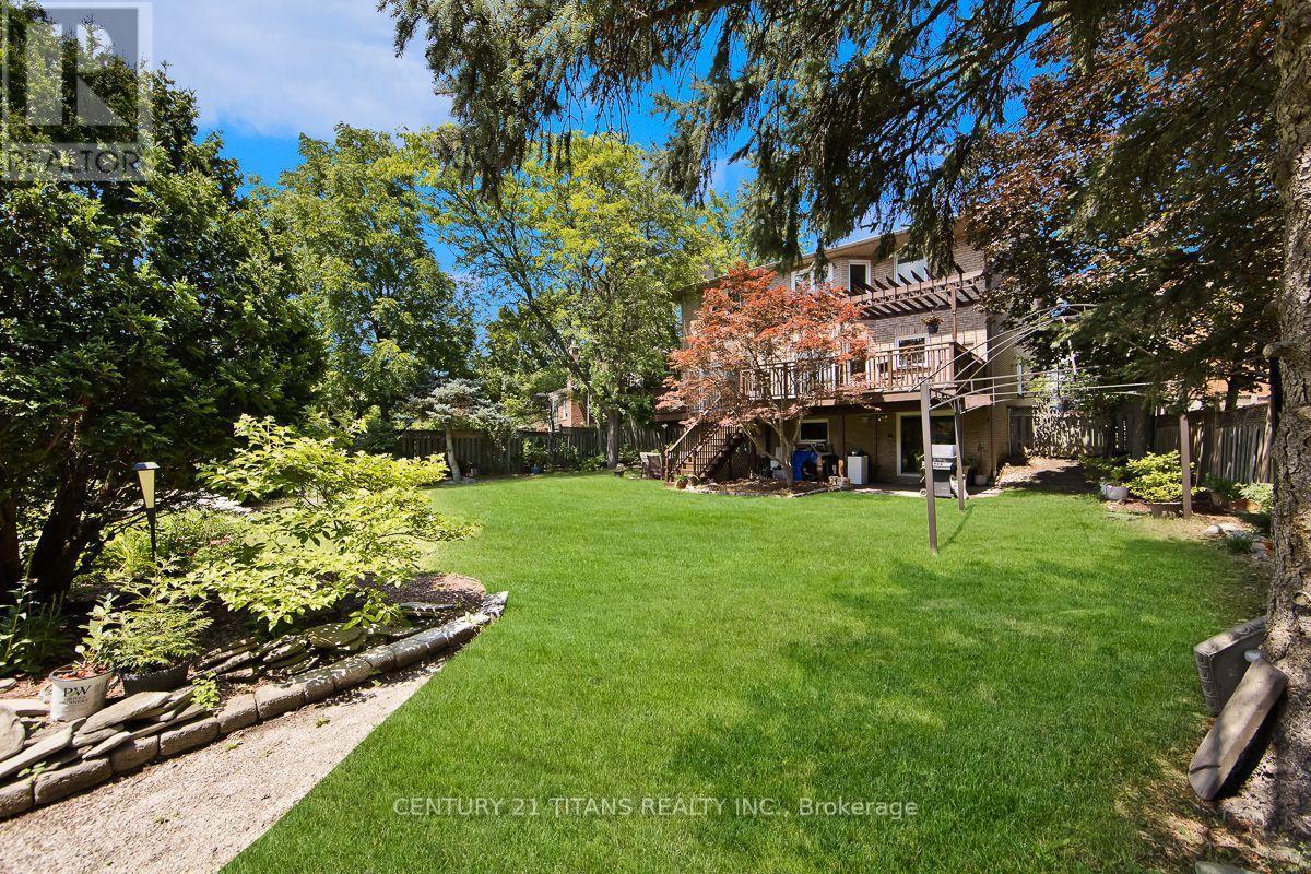 1692 Baymill Court, Mississauga, ON - Outdoor