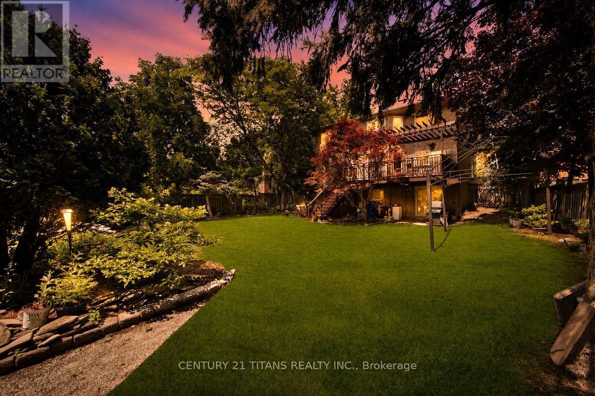 1692 Baymill Court, Mississauga, ON - Outdoor