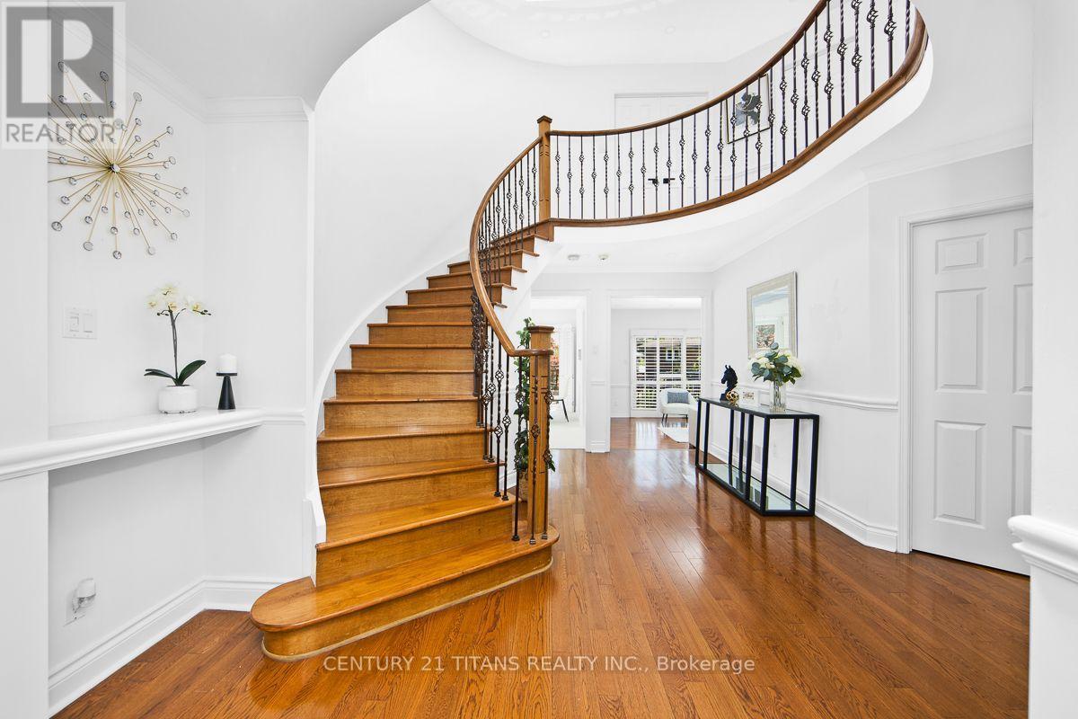 1692 Baymill Court, Mississauga, ON - Indoor Photo Showing Other Room