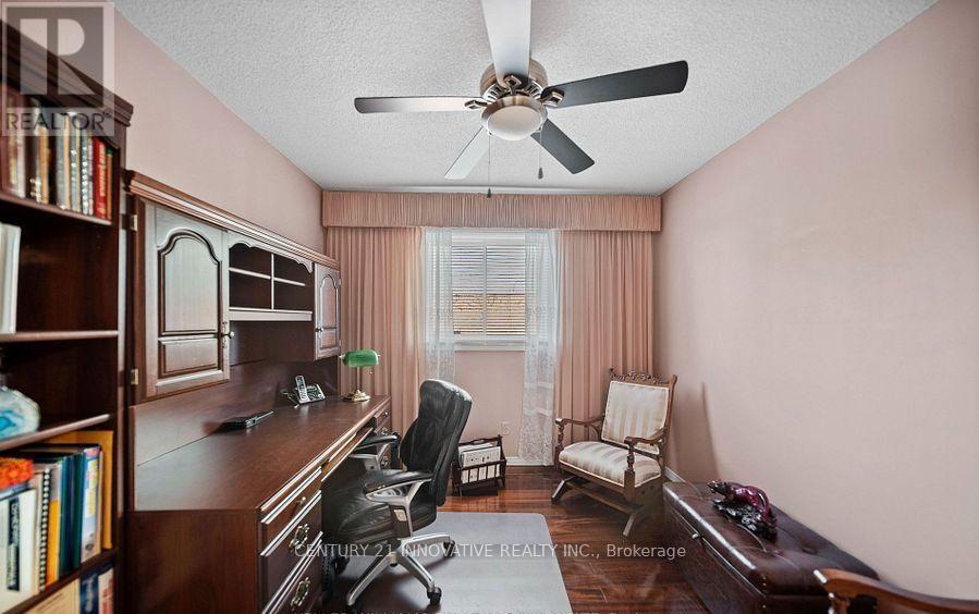 915 Catskill Drive E, Oshawa, ON - Indoor Photo Showing Office