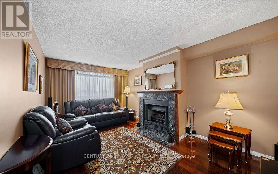 915 Catskill Drive E, Oshawa, ON - Indoor Photo Showing Living Room With Fireplace