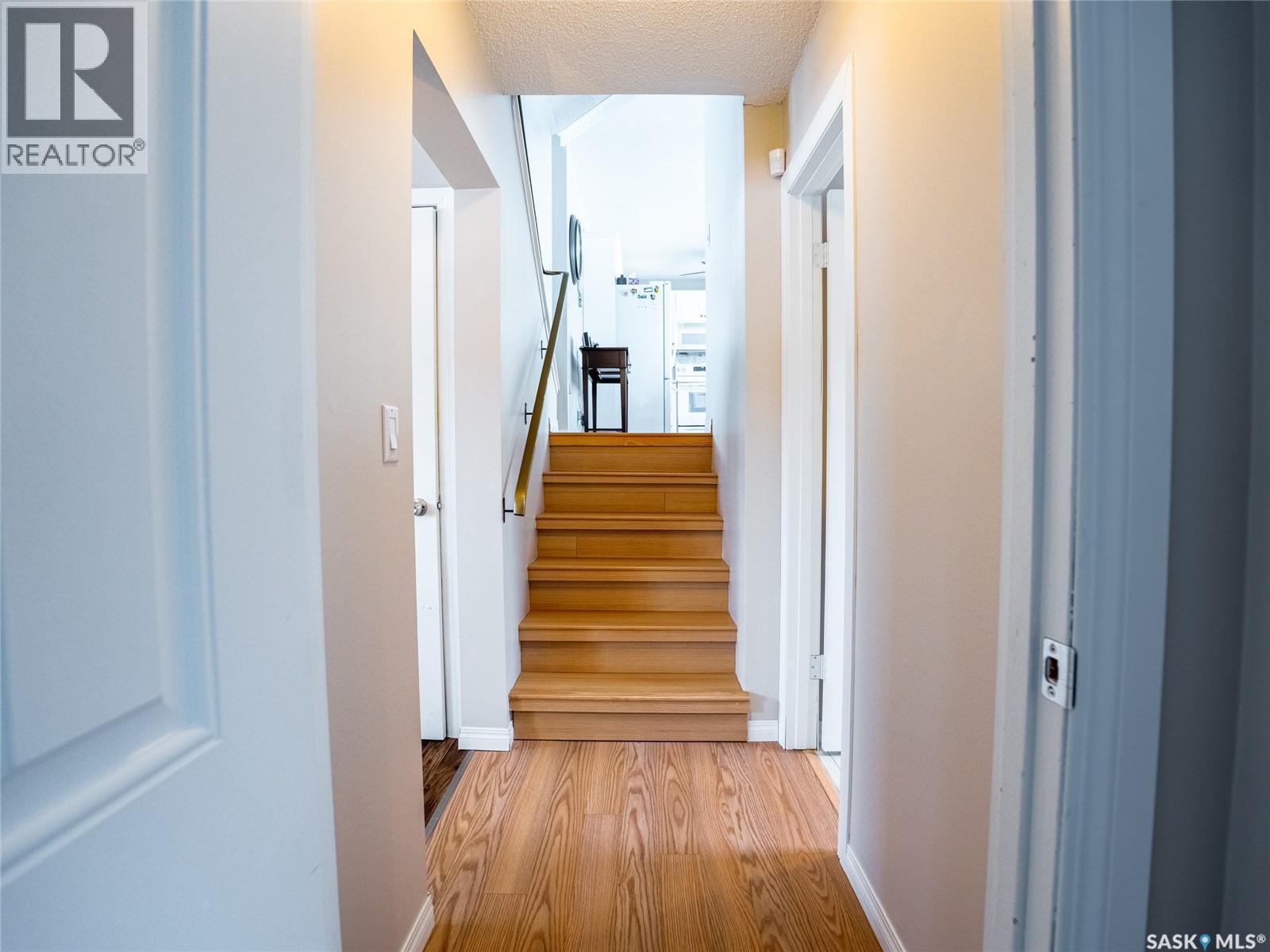 15 Dickinson Crescent, Regina, SK - Indoor Photo Showing Other Room
