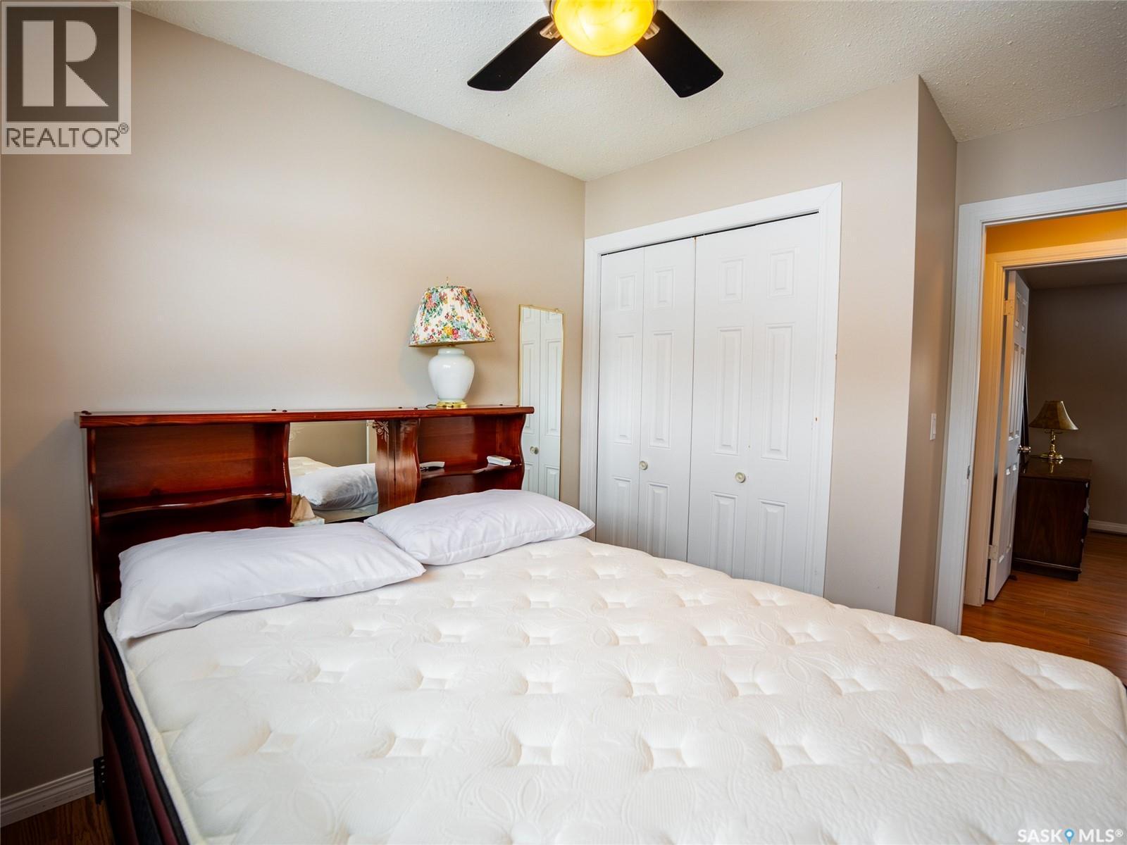 15 Dickinson Crescent, Regina, SK - Indoor Photo Showing Bedroom