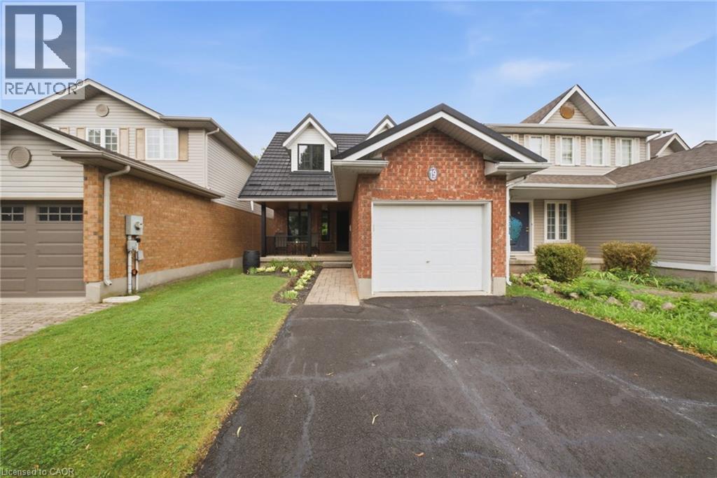19 Boulder Crescent, Guelph, ON