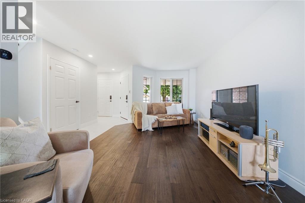 19 Boulder Crescent, Guelph, ON