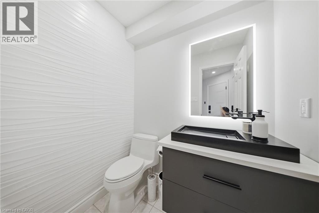 19 Boulder Crescent, Guelph, ON